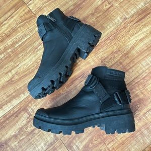 Palladium Leather Boots Women’s Size 7